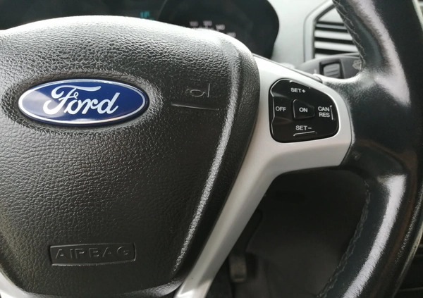 Ford EcoSport cena 36900 przebieg: 118000, rok produkcji 2015 z Paczków małe 352